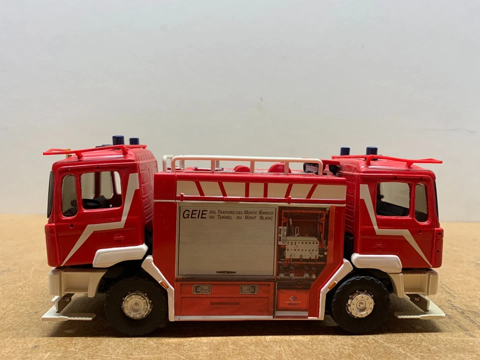 ELIGOR LBS MAN JANUS BIFRONT VEHICULE DE TUNNEL POMPIERS 1/43 EN BOITE J7 - Photo 4/4