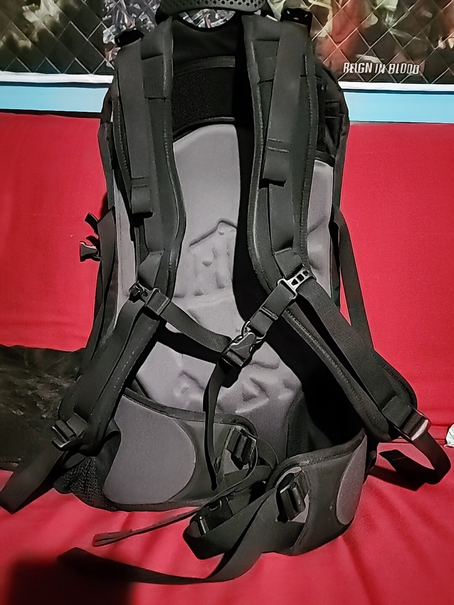 Osprey Helios 26 Backpack Med/Large | eBay Osprey Helios 26 Backpack Med/Large | eBay