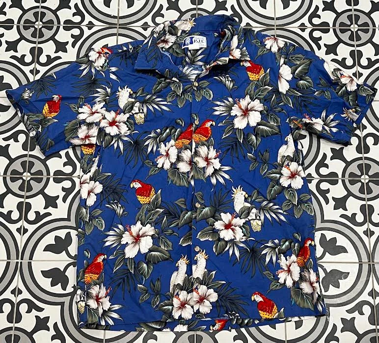 Vintage Hawaiian Button Down Large Honeymoon RJC Summer Blue Floral Shirt