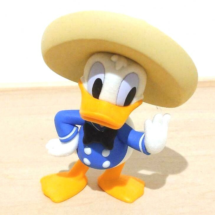 Fluffy Puffy 4 Figure Set Donald Jose Panchito 3 Caballeros Bandai