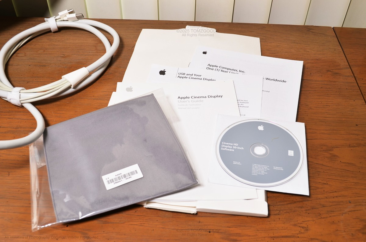 NEW in SHRINK WRAP Open Box Apple 30 inch Cinema HD Display w/ Box 