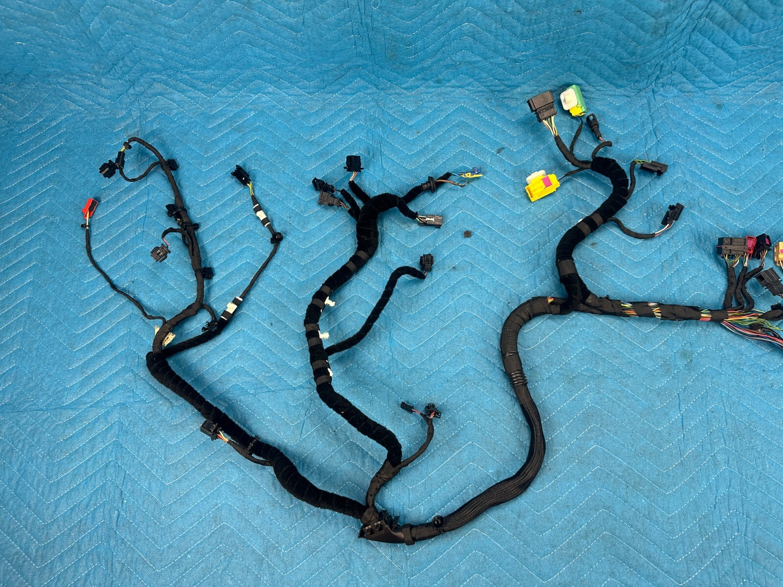 Bentley Continental Flying Spur Front Passenger's Seat Wiring Harness 2009 OEM