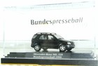 Bild 2 von 6