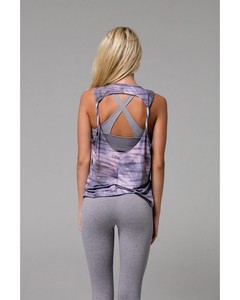 onzie twist back top