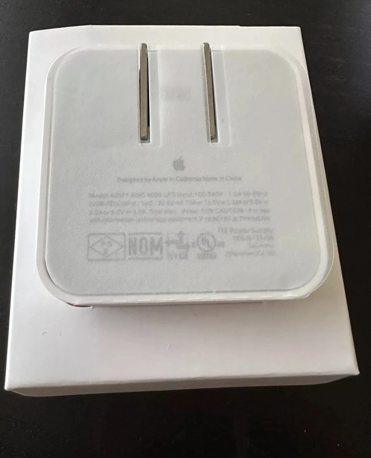 ADAPTADOR DE CORRIENTE DUAL USB-C APPLE 35W ORIGINAL. PARTE A2571 (EMBALAJE AL POR MENOR) Foto 3 de 4