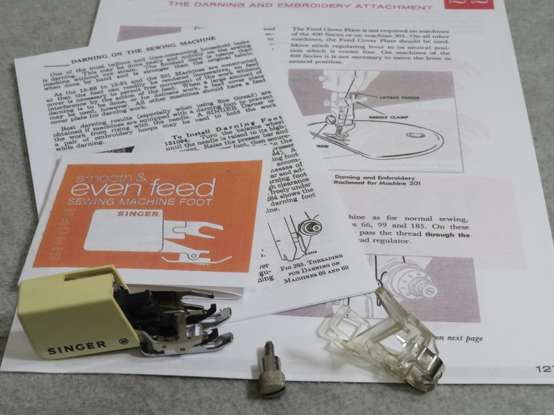 2 SLANT needle SINGER FEET: WALKING + DARNING/EMBROIDER Model 401 403 500 503 & 
