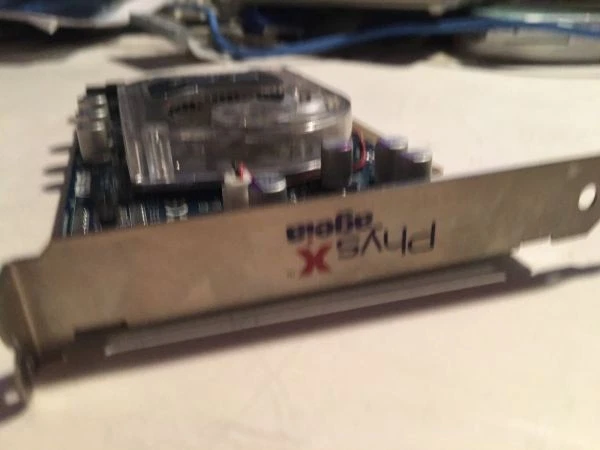 Matrox parhelia 256mb agp ph-a256 sdram 4x/8x 7082-0401 rev a. dual dvi - Image 3 of 3