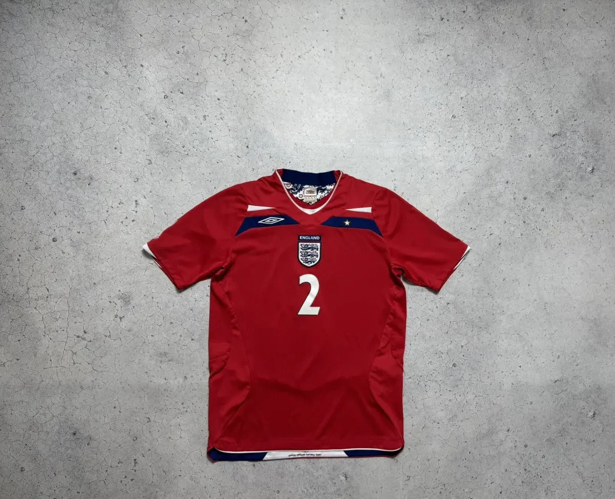 Umbro England Team Micah Richards #2 Vintage Soccer Jersey