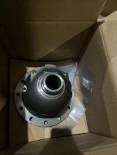 7080761 708076-1 Spicer Dana 70 Open Empty Differential Case 4.56 & Down 