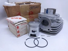 Suzuki GT100 GT-100 Engine Cylinder Barrel Piston Ring STD NOS Japan