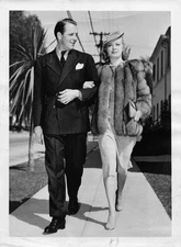 Vicki Lester Dick Purcell 1939 Press Photo Dorothy Day Wedding Movie  *P179a