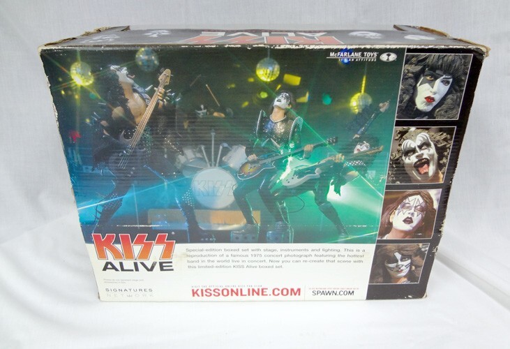 RARE Kiss Alive Limited Edition Action Figure Band Set Stage
