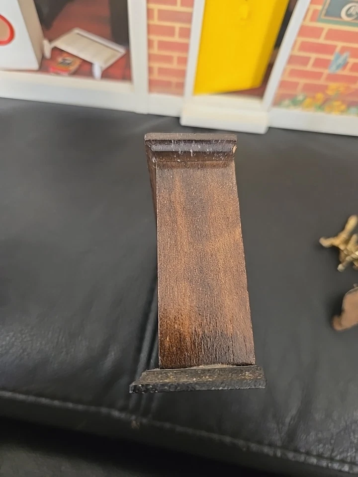 Manto de chimenea vintage para casa de muñecas, reloj, fuelle, de pie, cepillo, póker, troncos Foto 3 de 4