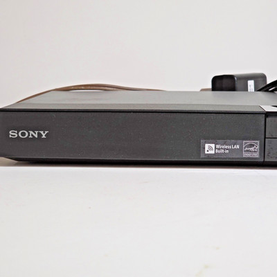 Sony BDP-S3700  Blu-ray Disc Player.  Working. No issues.