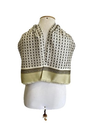 H74# Vintage Mens Silk Scarf Foulard Geometric Medallion Pattern Green Cream