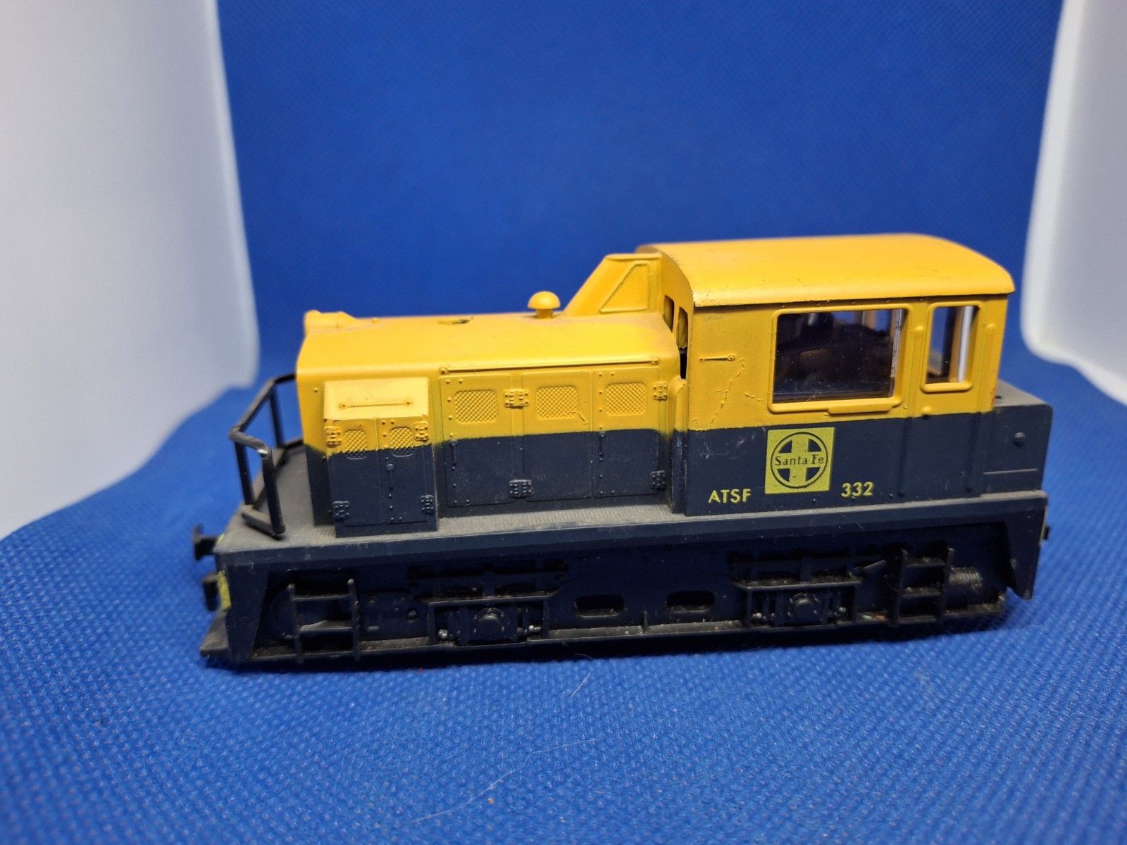Vintage RSO HO Train Santa Fe ATSF 332 Yard Switcher Untested Made ...