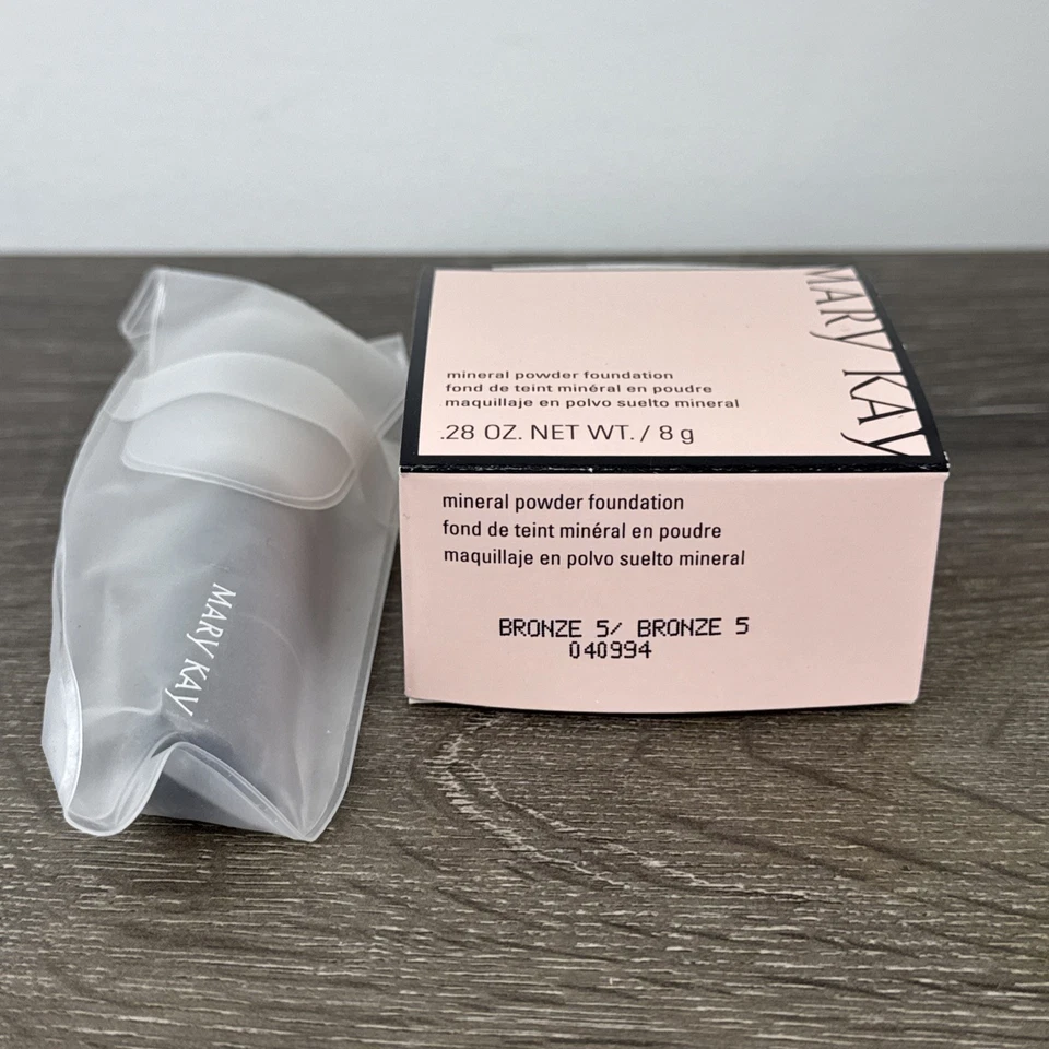 Mary Kay Mineral Powder Foundation Bronze 5 W/ Brush New In Box Discontinued - Image 2 of 4