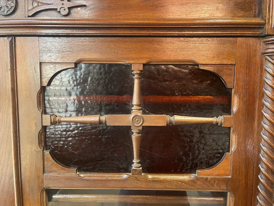 Antique Victorian Aesthetic Movement Carved Bookcase - Image 3 of 4