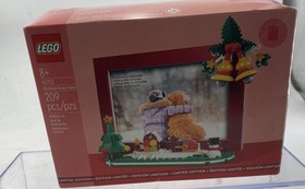 Lego 40702 Limited Edition 209 Pieces Building Christmas Picture Frame Set Toy