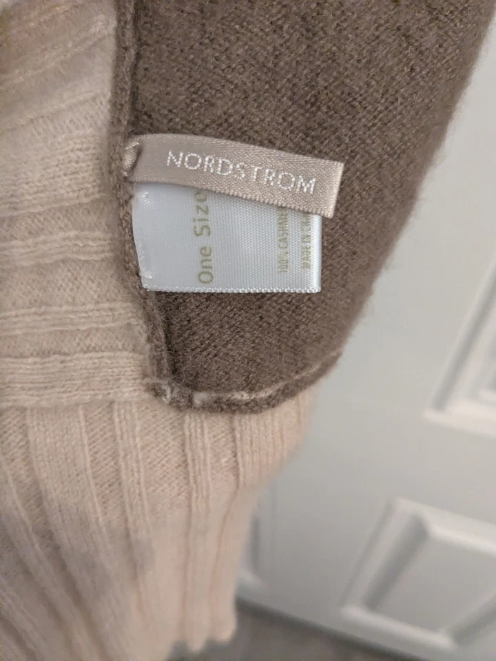 Nordstrom Envoltura Abierta 100% Cachemira Marrón Avena Borde OSFM Foto 4 de 4