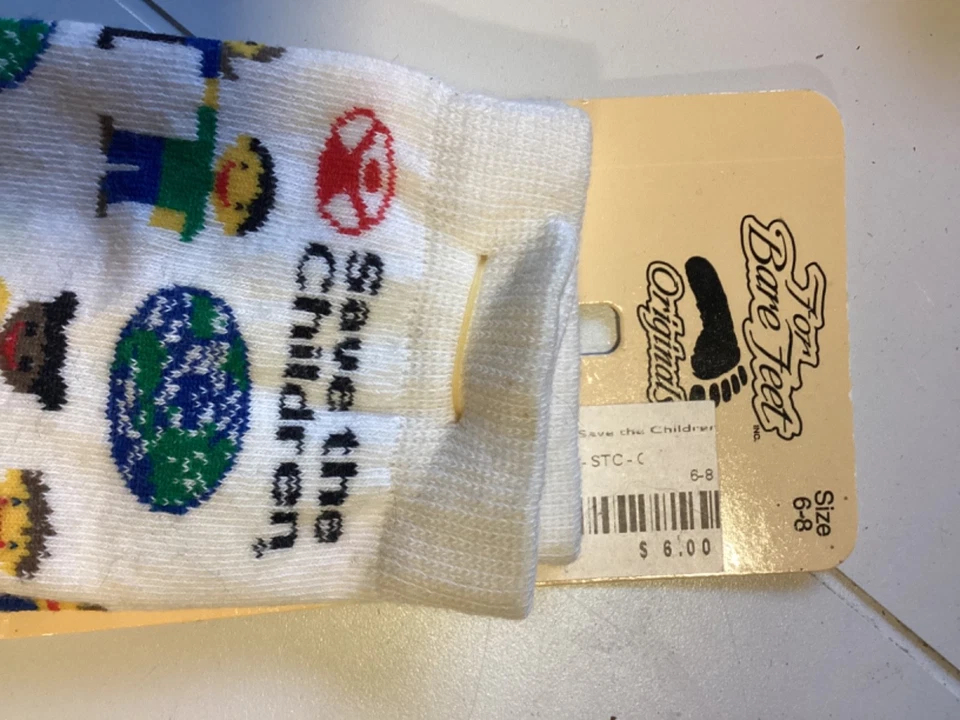Save the Children Socks 1 Pair by The Bear Feet Size 6-8 New - Image 3 of 4