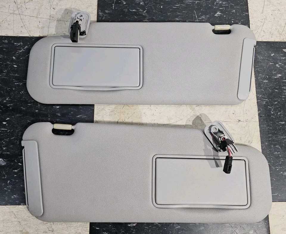 Juego de pares de parasoles laterales para conductor y pasajero Mazda CX-7 2007-12 gris iluminado Foto 4 de 4