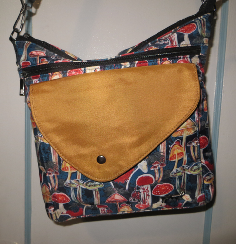 Sipsey Wilder Magic Mushroom Print Crossbody Handbag, Adjustable Strap, Nylon - Picture 3 of 9