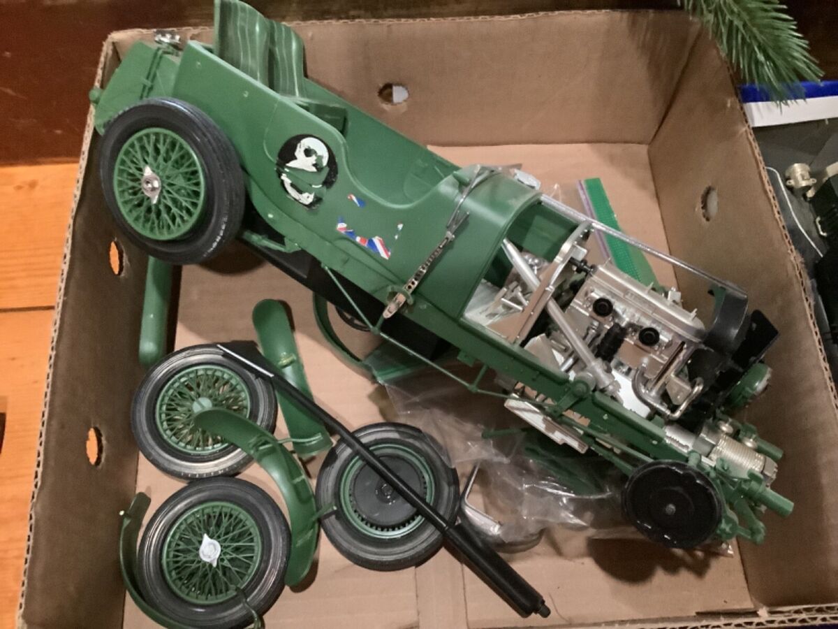 Airfix 1930 Bentley 4.5 Litre Supercharged 1:12 Plastic Airfix 1930 Bentley 4.5 Litre Supercharged 1:12 Plastic