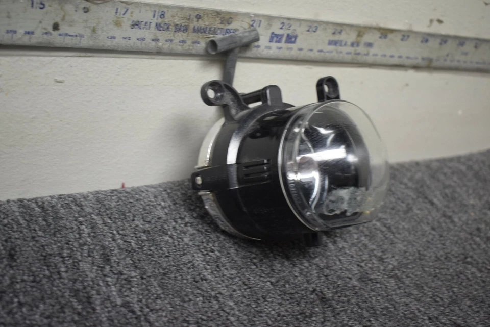 BMW 325CI 2001-2003 luz antiniebla OEM de fábrica Foto 2 de 4