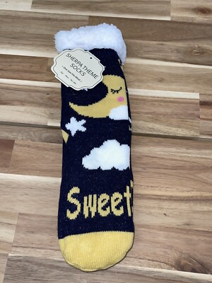 Sherpa Theme Socks NWT ''Sweet Dreams'' Moon Star Cloud Slip Resistant OS