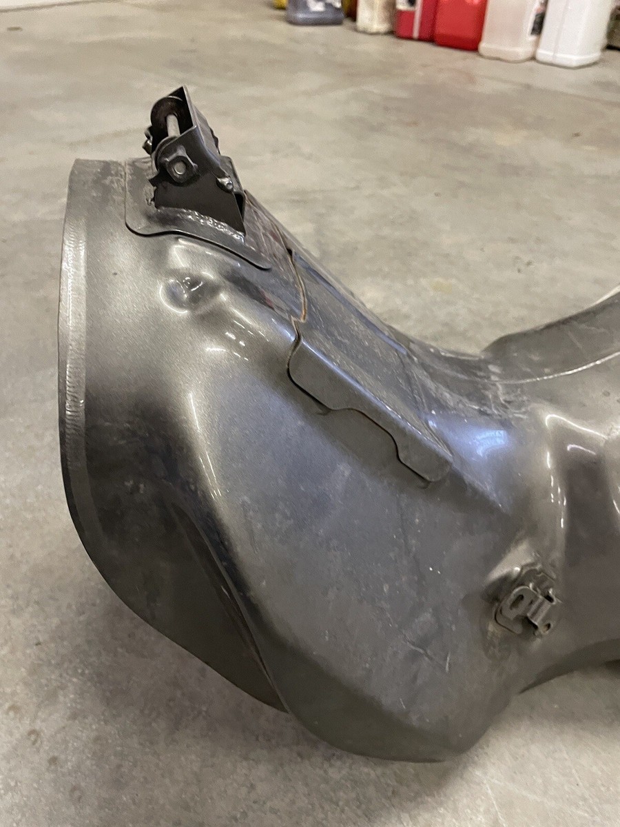 2000 Kawasaki Motorcycle Ninja ZX-12R ZX1200-A1 Fuel Tank 2000 Kawasaki Motorcycle Ninja ZX-12R ZX1200-A1 Fuel Tank