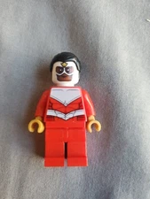 Lego Falcon Minifigure without Red Wings 76018 sh099