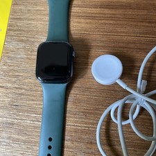 Apple Watch Series 7 GPS + Cellular 41mm Green