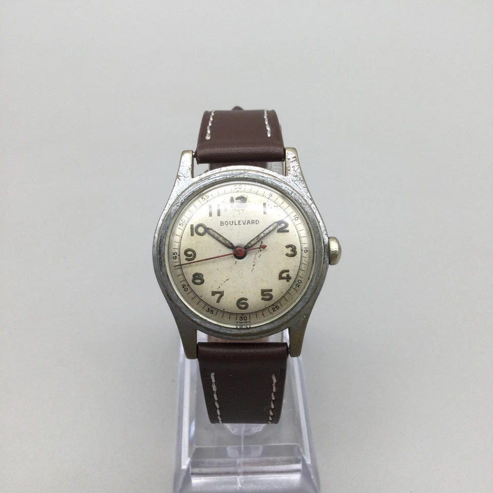 Reloj De Colección Avia Boulevard Hombre 31mm Tono Plateado Segunda Guerra Mundial Militar Cuero Cuerda Manual Foto 2 de 4