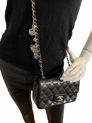 Auth Chanel Black Lambskin Quilted Valentine Charms Mini