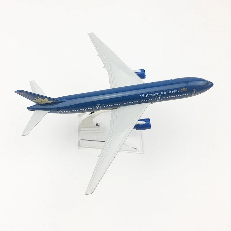 Modello di Aereo Diecast 1:400 Boeing 777 Vietnam Airlines 16cm Da Collezione - Immagine 3 di 4