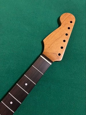 Fender Stratocaster Linkshänder Roasted Rose Hals C-Form Gebraucht