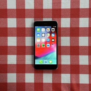 iPhone 6 Plus 64 GB Space Grey