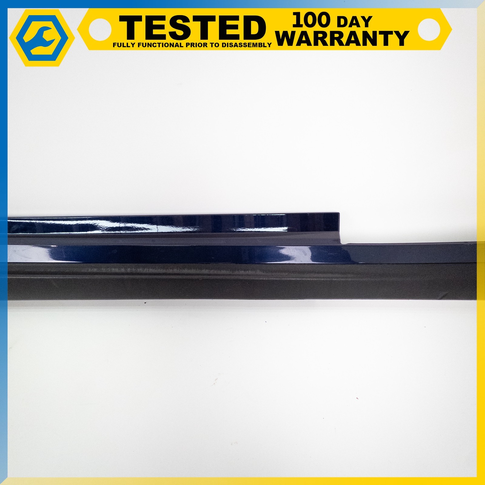 14-19 MASERATI QUATTROPORTE RIGHT SIDE SKIRT ROCKER PANEL MOLDING BLUE OEM
