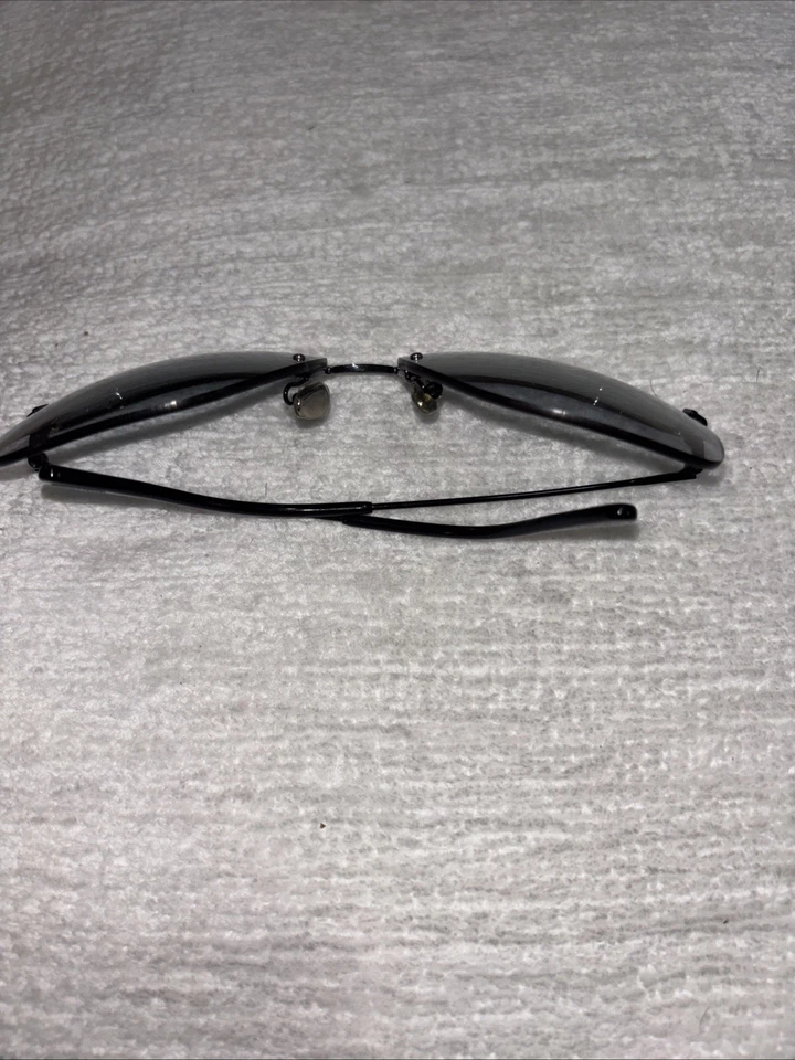 TOM FORD TF 0883 Mackenzie-02 Sunglasses Black With Case Shipped Priority Mail - Image 3 of 4