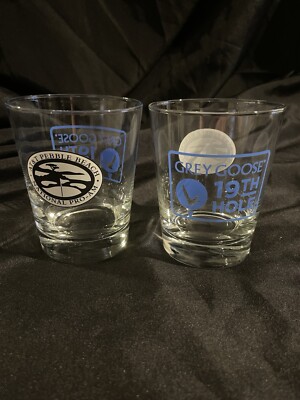 パブルビーチ　グラス Pebble Beach Grey Goose 19th Hole Vodka - Heavy Bottom Rocks