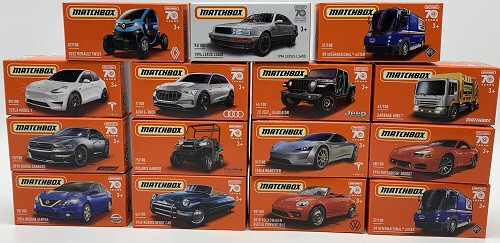 Matchbox 70 Years - Sammlung  mit 15 verschieden  Modellen in Papp-Box  OVP  NEU - Picture 1 of 4