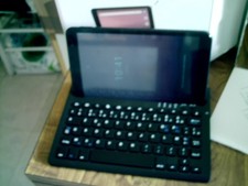 Tablette  Klipad KL9878AE  16 go Ram 2 go *  21 x 12,5 cm