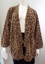 Suéter envolvente de lana de cordero leopardo KENZO vintage de los años 80 GRANDE cárdigan de angora París