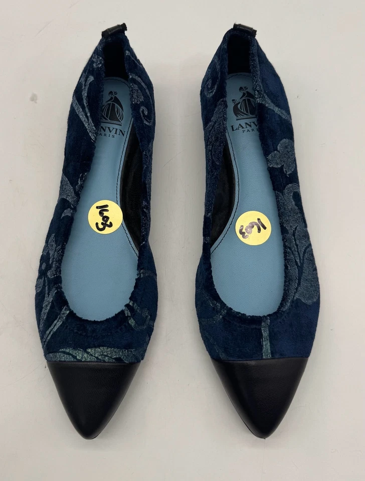 Lanvin Azul Terciopelo Negro Cuero Gorra Punta Estampado Floral Plano Mujer Talla 37 Foto 2 de 4