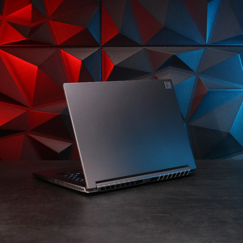 Acer Predator Triton 500 SE Gaming Laptop / i7-11800H, RTX 3070, 16 GB RAM, 1 TB - Bild 4 von 4