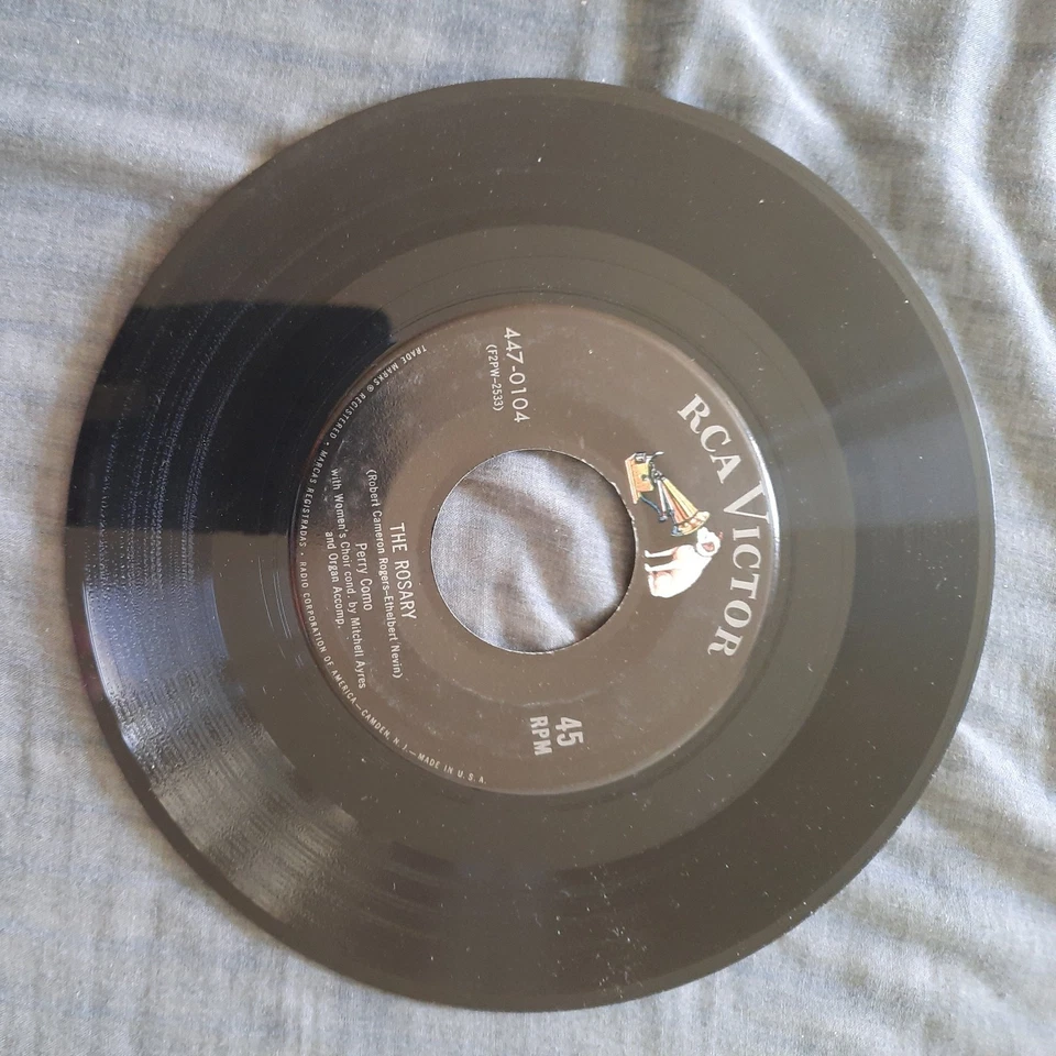 Perry Como The Rosary/Bless This House RCA Victor 45 Vinyl 447-0104 - Image 4 of 4