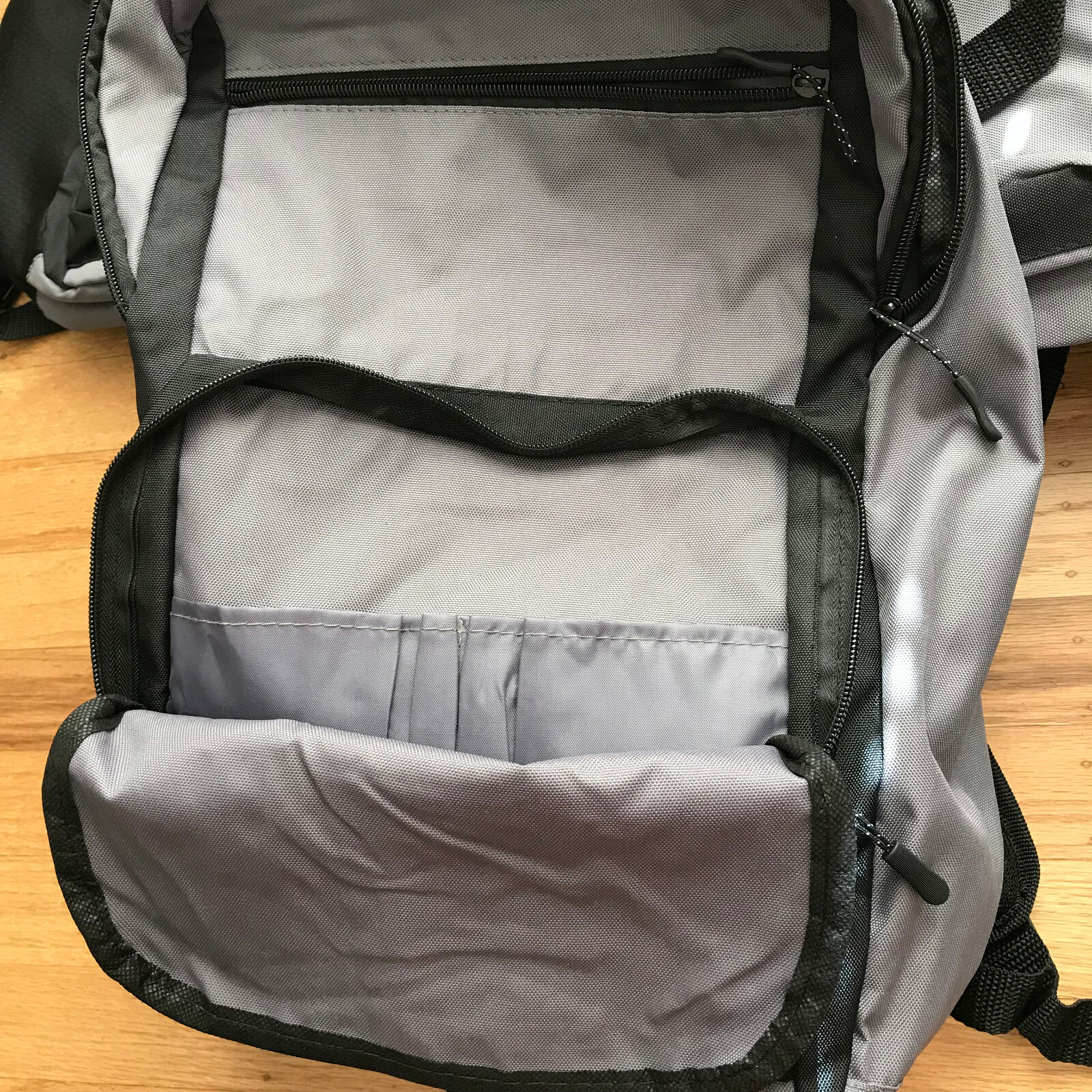 Leeds 676061GY (2 backpacks bulk sale) 15 in. Rush Computer Backpack