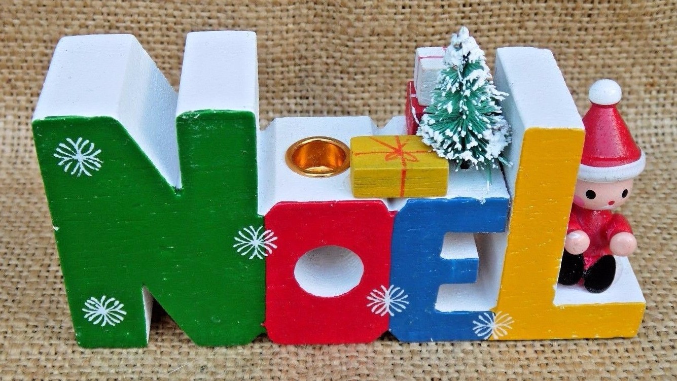 VINTAGE WOOD NOEL CANDLE HOLDER WITH BOTTLEBRUSH TREE SANTA ORNAMENT eBay