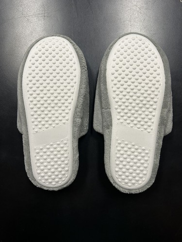 Restoration Hardware Luxury Plush Slippers Size Small Nickel Grey Womens 7-8 - Picture 4 of 5